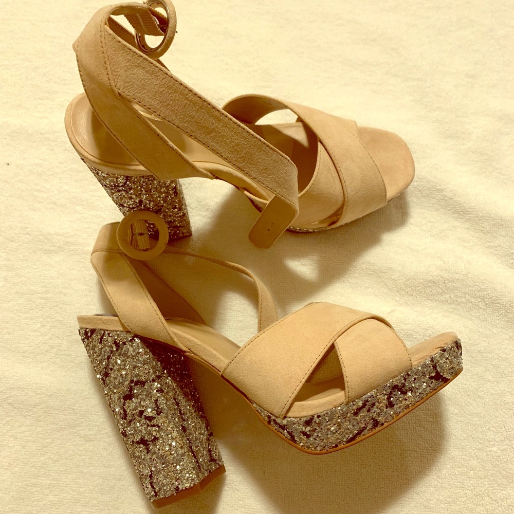 Sandle